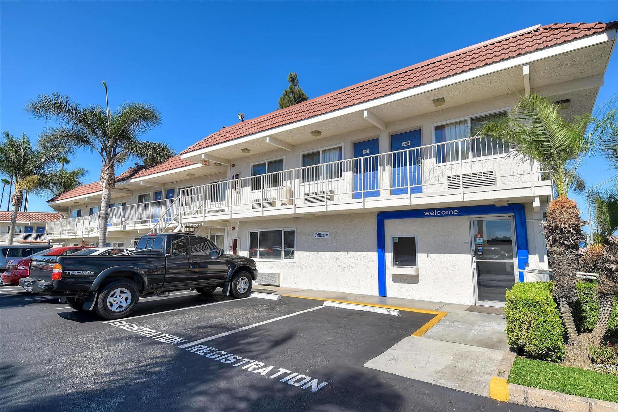 Motel 6-Long Beach, Ca - Los Angeles Zewnętrze zdjęcie