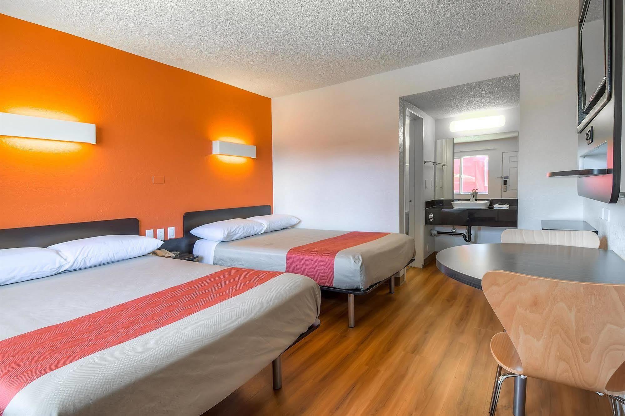Motel 6-Long Beach, Ca - Los Angeles Zewnętrze zdjęcie