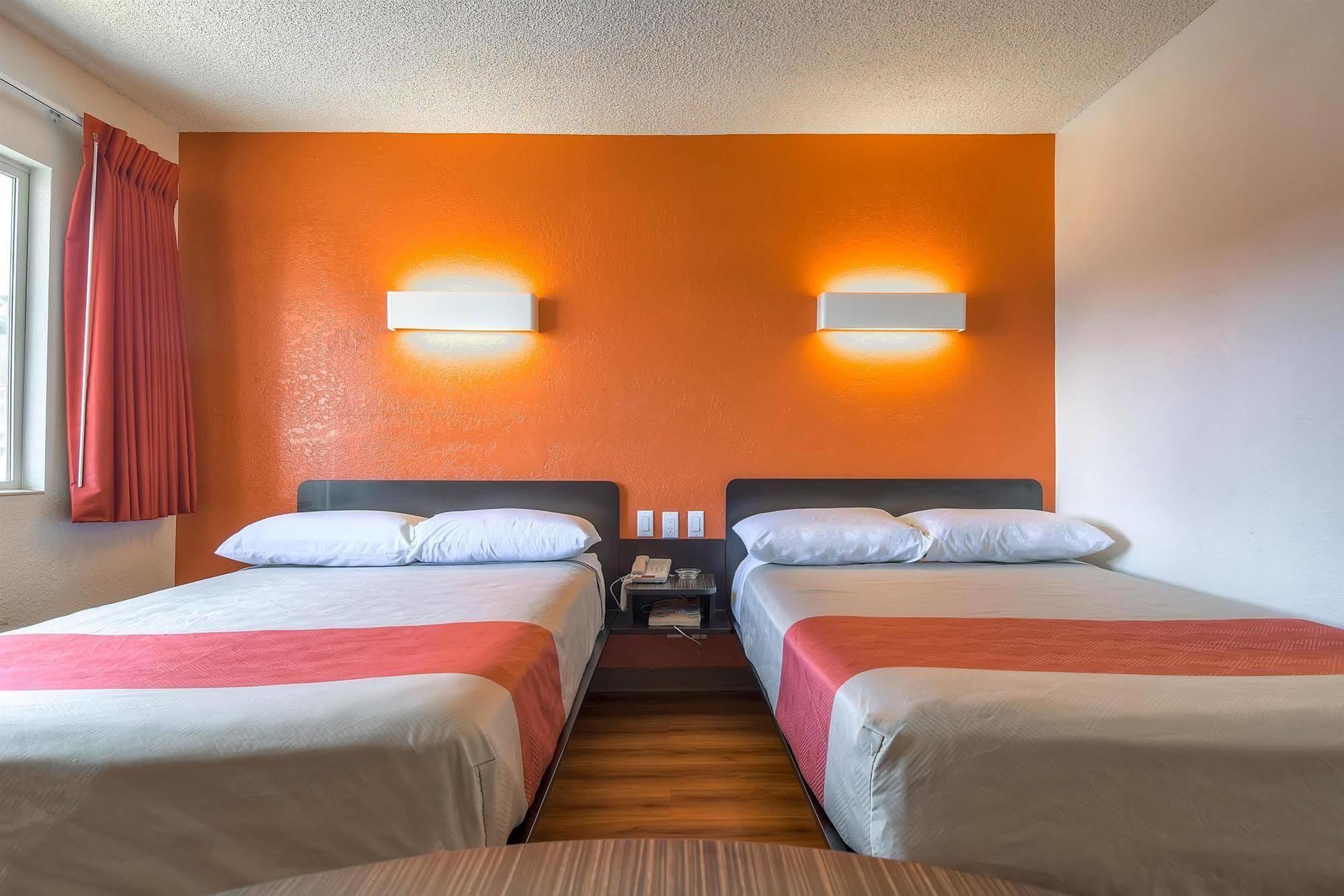 Motel 6-Long Beach, Ca - Los Angeles Zewnętrze zdjęcie