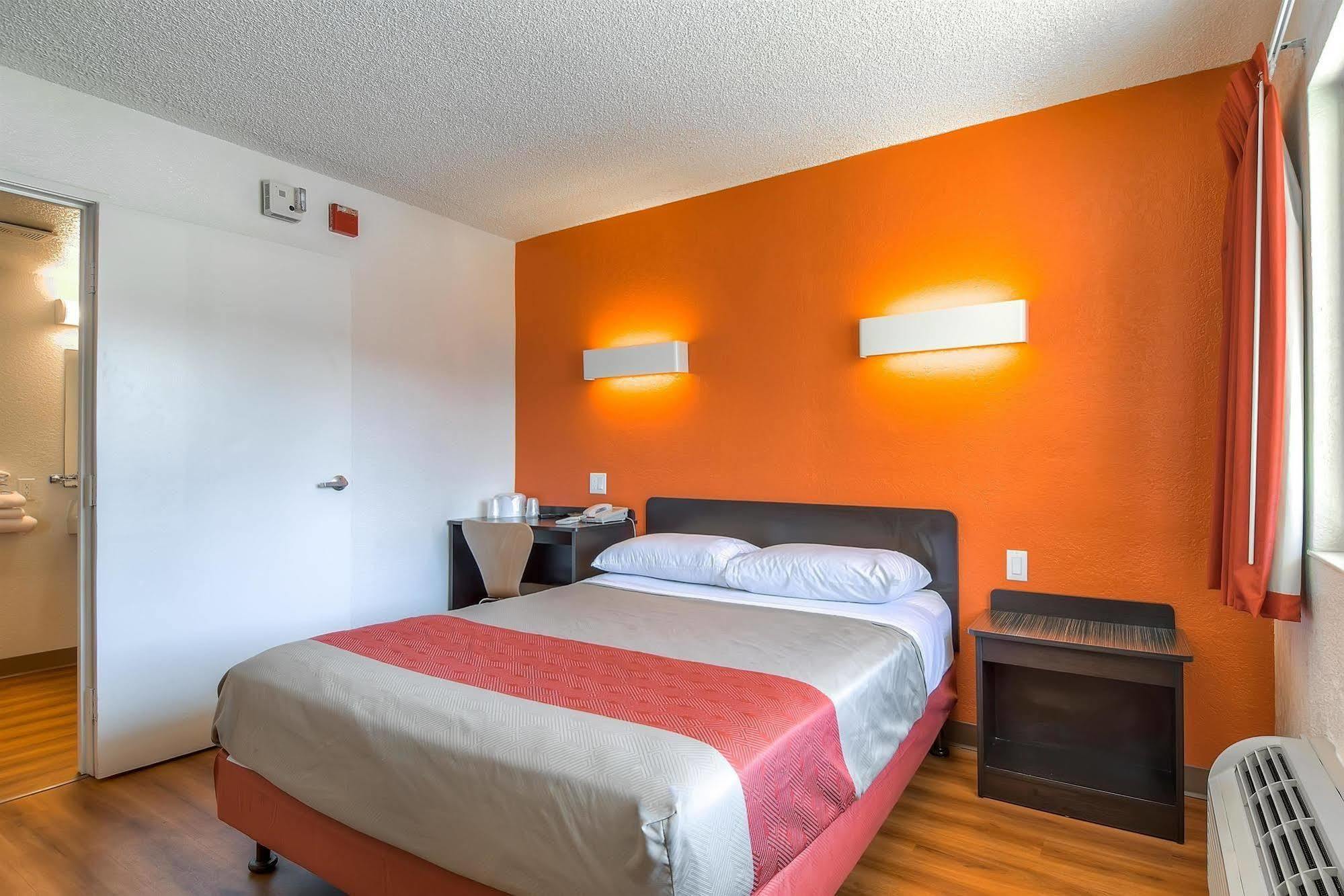 Motel 6-Long Beach, Ca - Los Angeles Zewnętrze zdjęcie