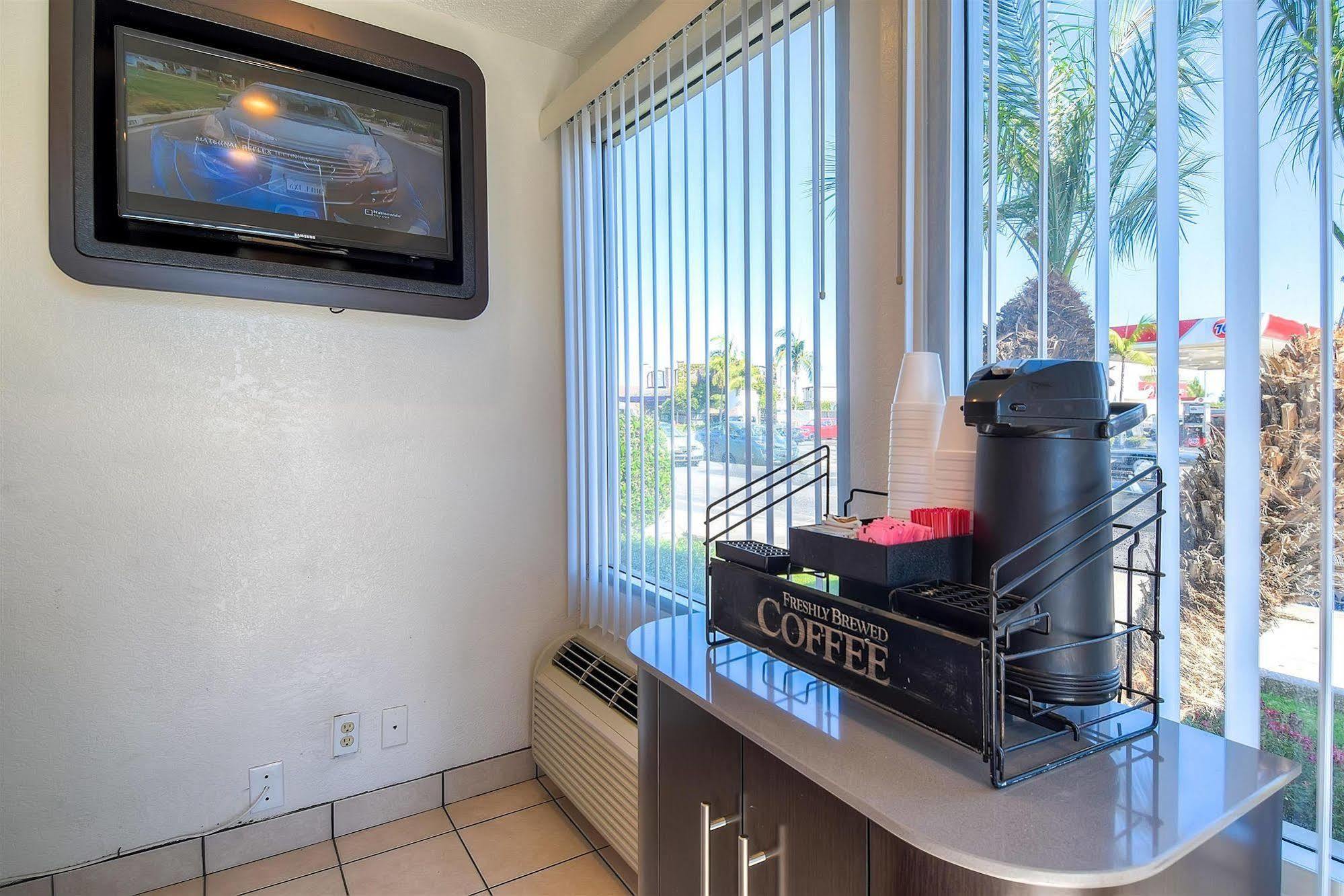 Motel 6-Long Beach, Ca - Los Angeles Zewnętrze zdjęcie
